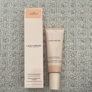 Laura Mercier Tinted Moisturizer 1W1 Porcelain